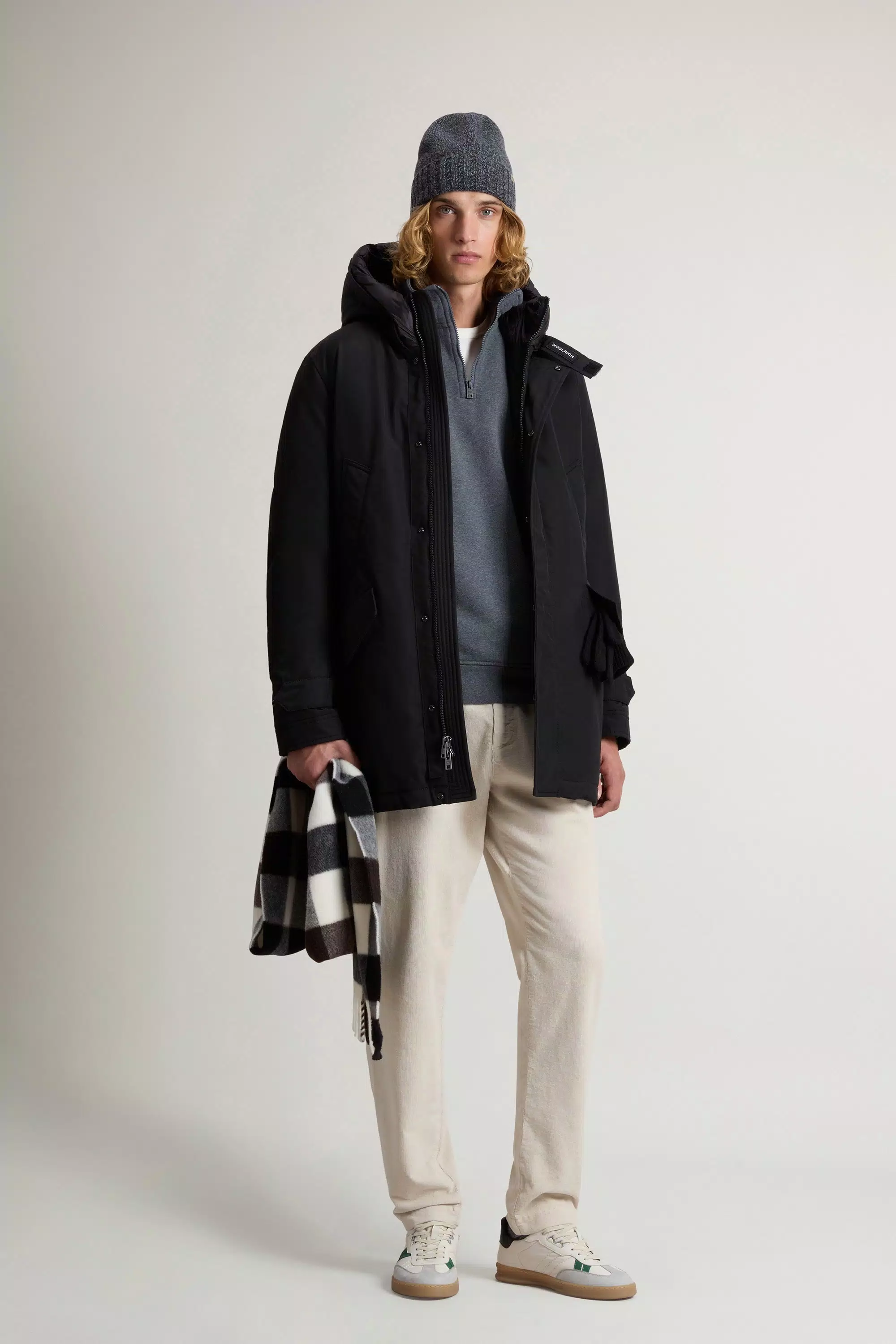 Parka Polar en Tela Ramar con Cuello Alto - Negro