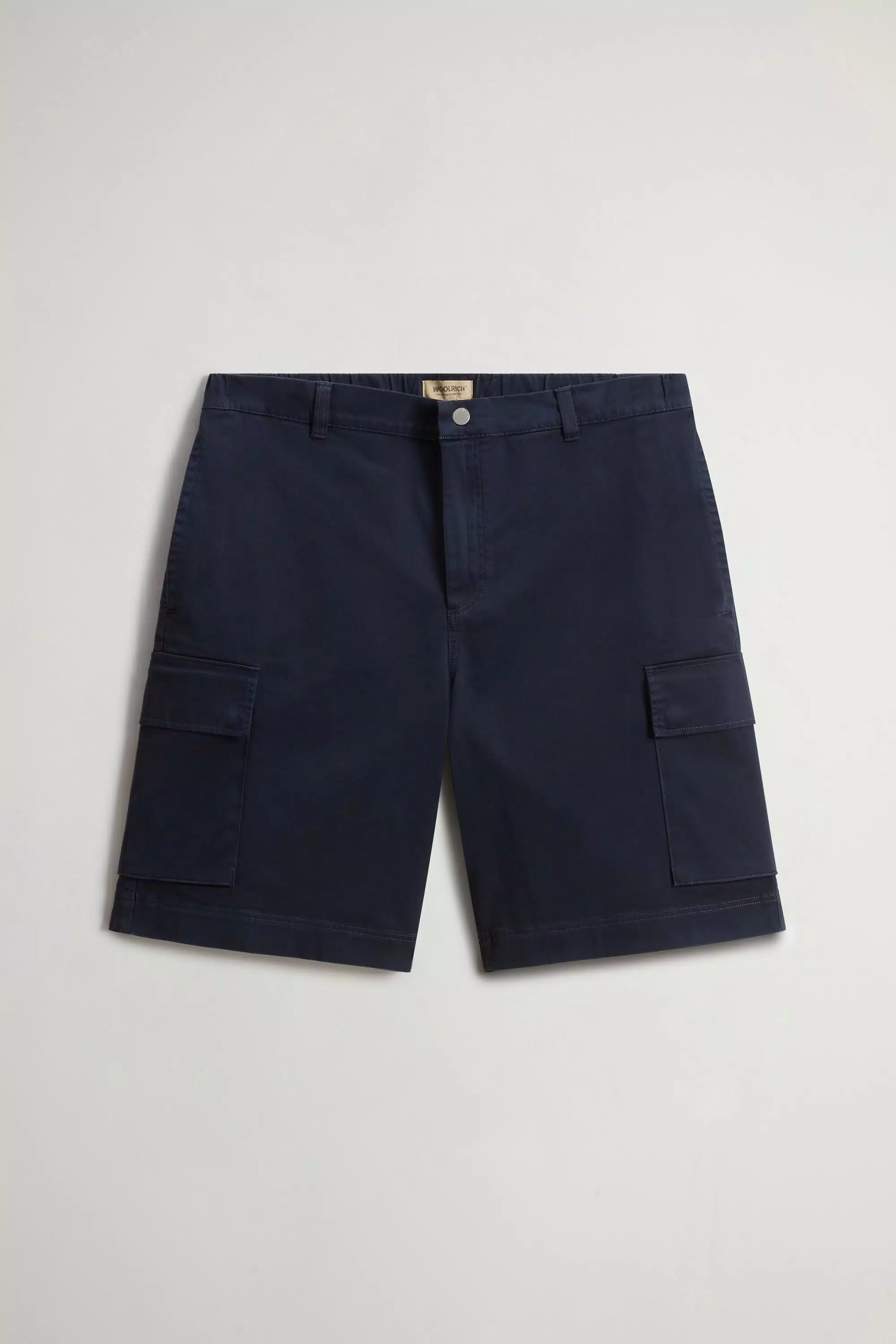 Pantalones cortos de carga teñidos en tejido de algodón twill – Azul Melton Pantalones cortos de carga teñidos en tejido de algodón twill - Azul Melton