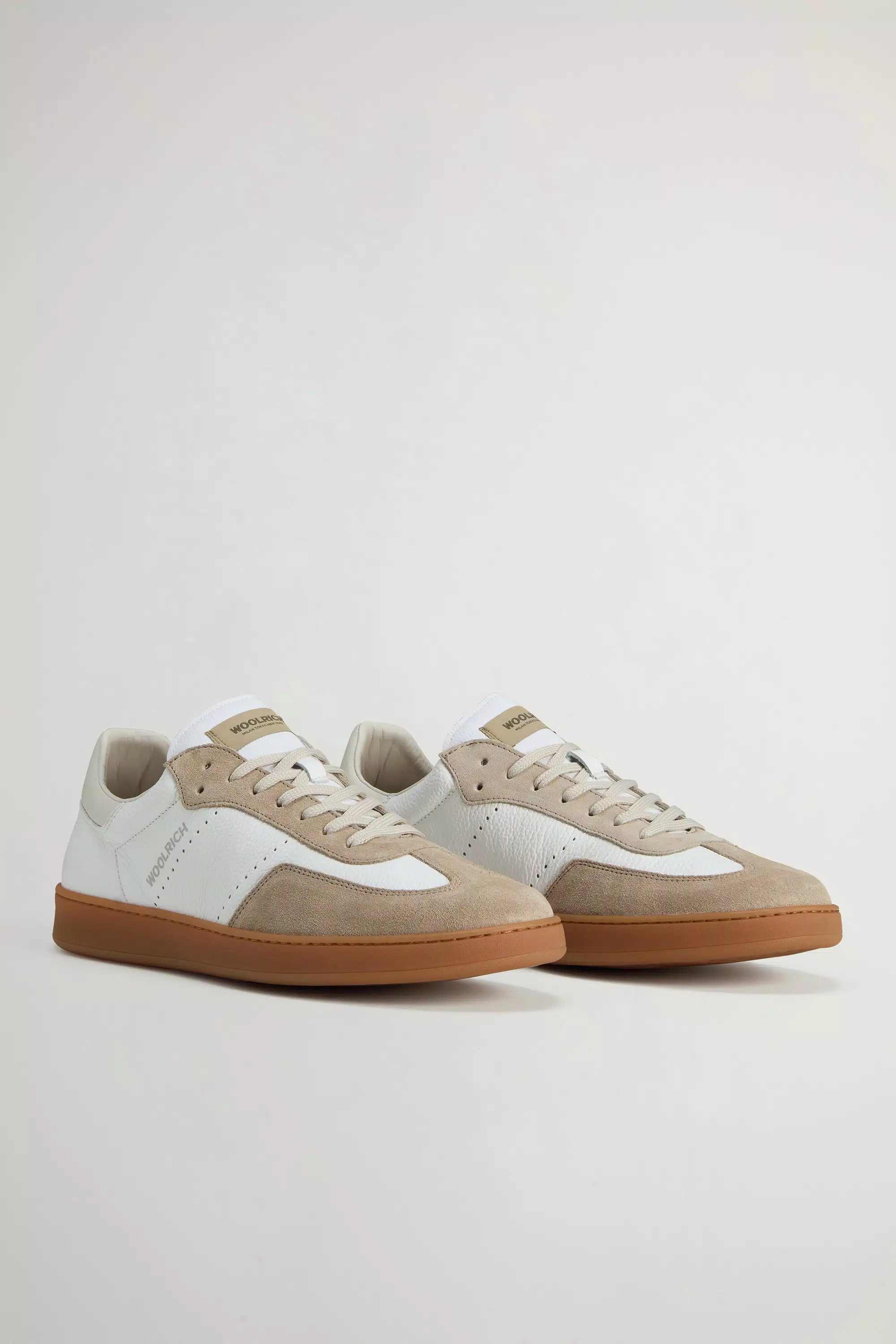 Zapatillas de cuero envejecido con detalles de ante - Beige blanco