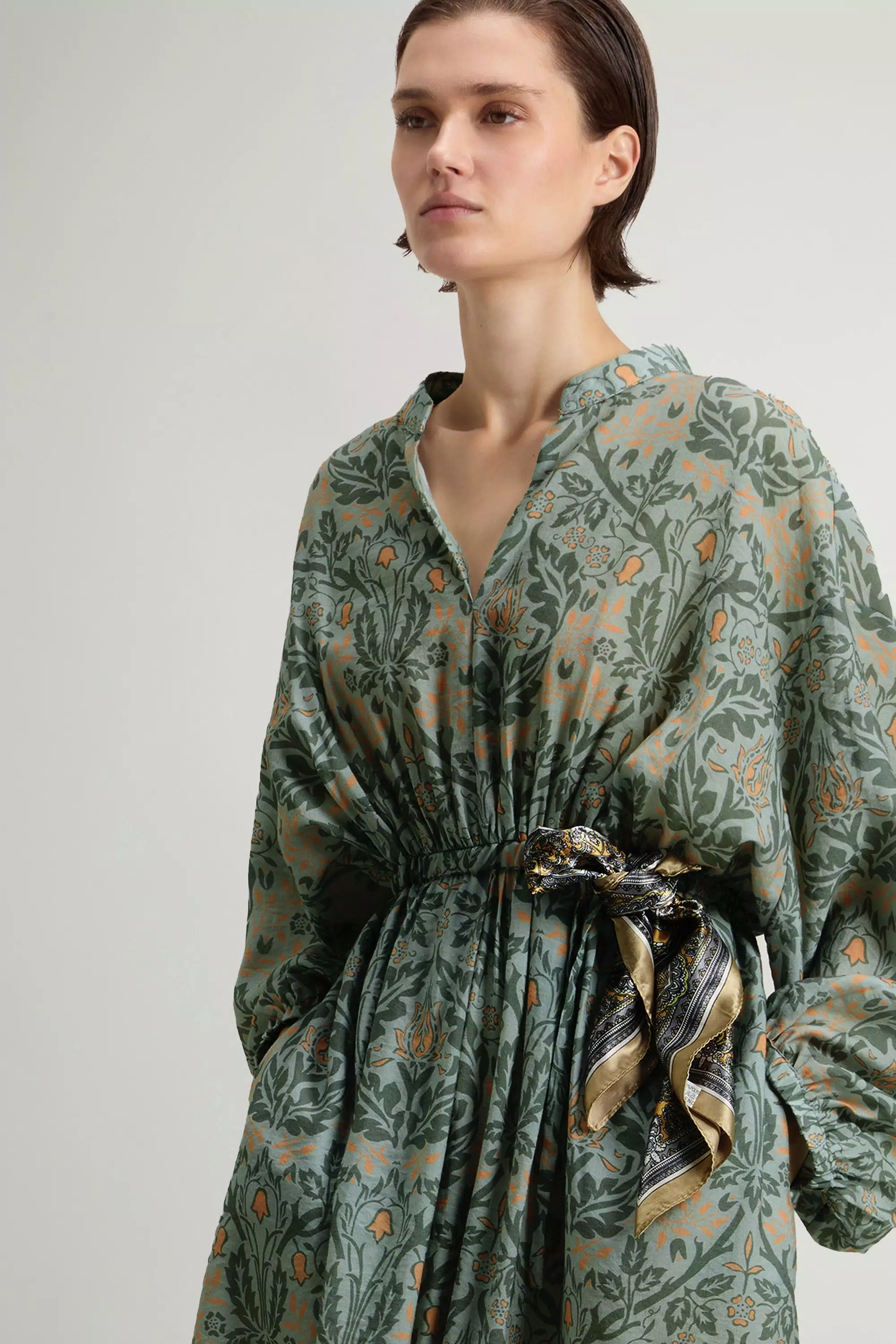 Vestido de Mezcla de Lyocell - Línea Floral Alpino