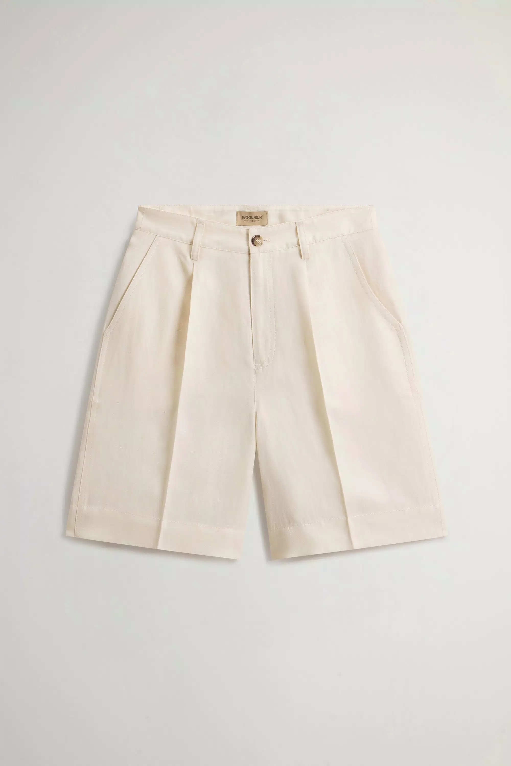 Pantalones cortos de mezcla de lino con pliegues - Crema lechosa