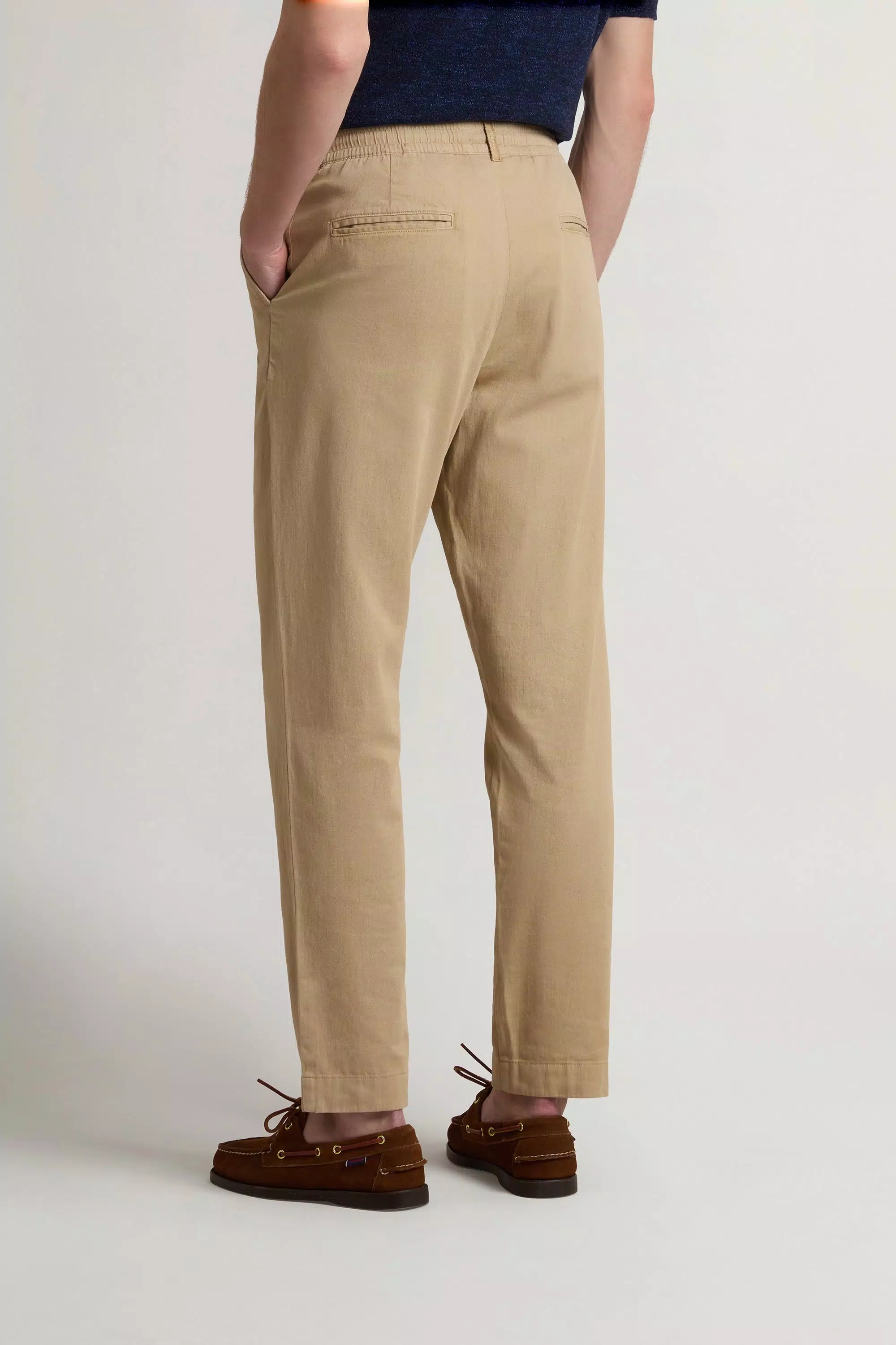 Pantalones Milton teñidos en tejido de algodón y lino - Travertino