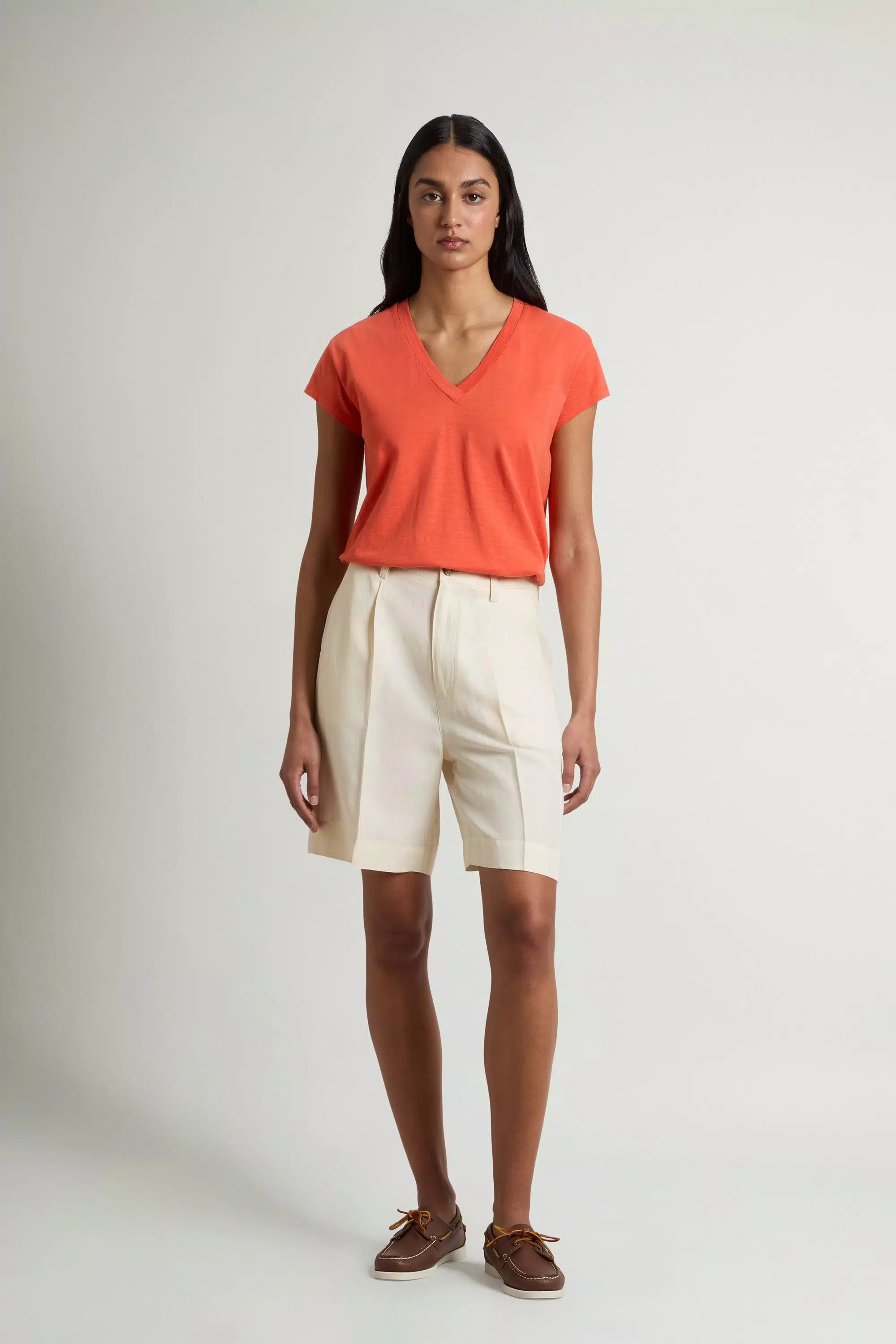 Pantalones cortos de mezcla de lino con pliegues - Crema lechosa